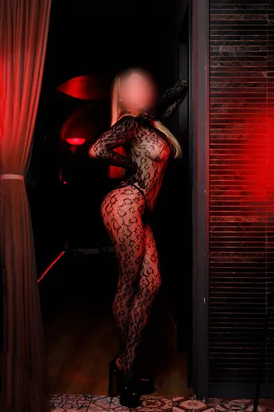 Kira, erotic masseuse at FOX CLUB Prague